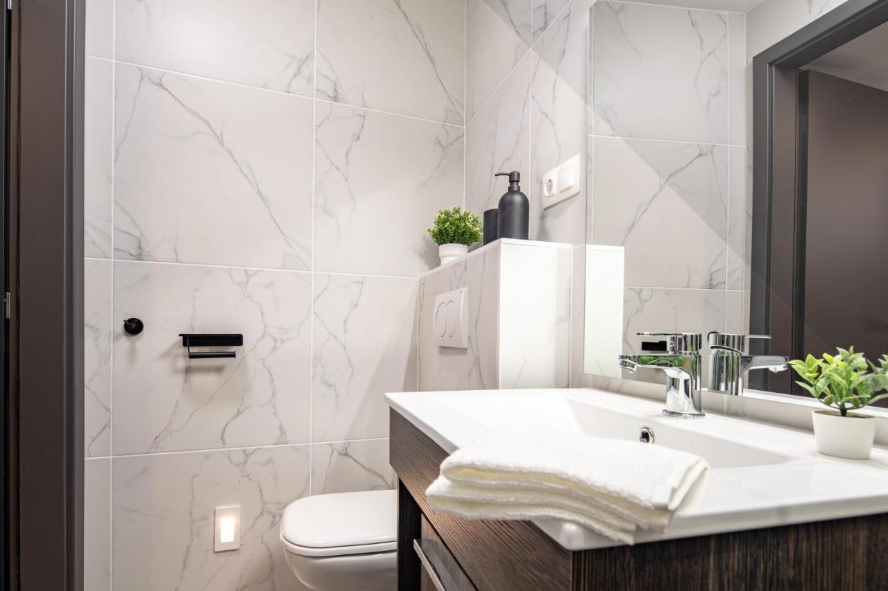 Dessewffy Premium Apartment บูดาเปสต์ ภายนอก รูปภาพ